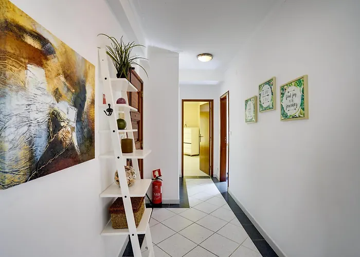 Sun & Surf Апартаменты *