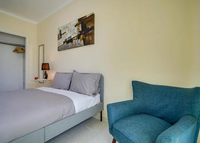 Sun & Surf Апартаменты